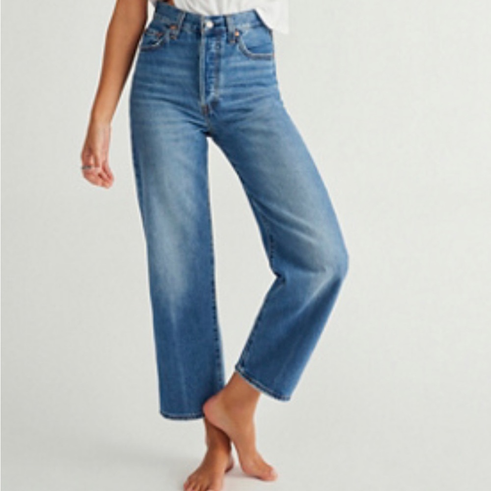 Levi's Ribcage Straight Ankle Jeans